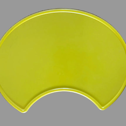 Plaque numéro frontale ovale jaune avec découpe pour phare avant