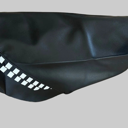Housse de selle noire Fantic FM260 / FM360 - MotoTT Vintage