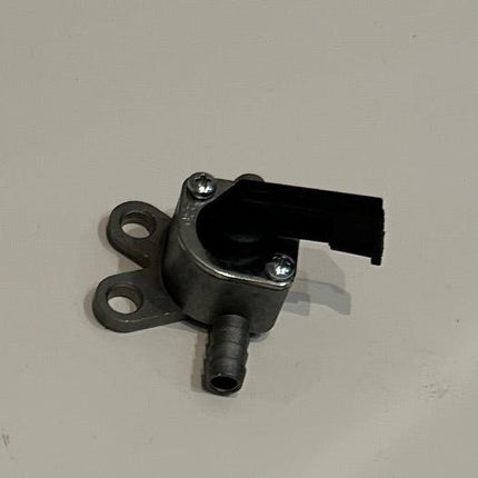 Robinet d'essence Honda TLR fixation via supports - MotoTT Vintage